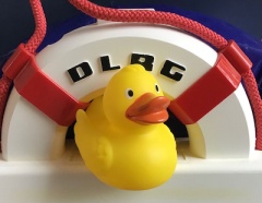 TROCKEN-Ente Schwimmkurs